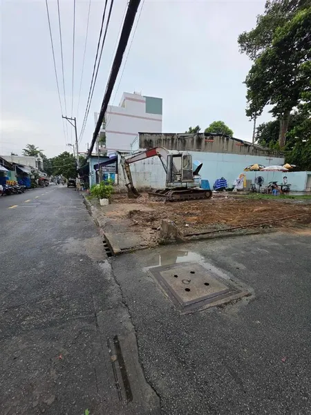 Mặt tiền đường số 7, linh trung ngay gần đh ngân hàng