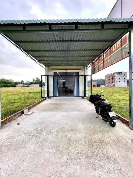 Duy nhất lô góc 2mt sát chợ mới giang điền, dt lớn 104,5m2, thổ cư 100%. tặng căn nhà ấm cúng