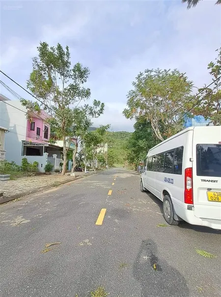 Bán lô đất mặt tiền nguyễn lâm, dt 100m2 đường 7m5