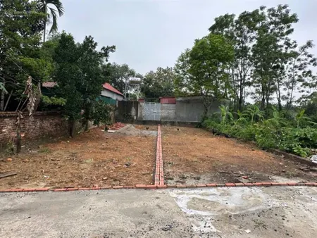 Chính chủ cần bán 2 lô đất lô góc đất full thổ cư mặt tiền 10m hậu 12m tách 2 quá đẹp
