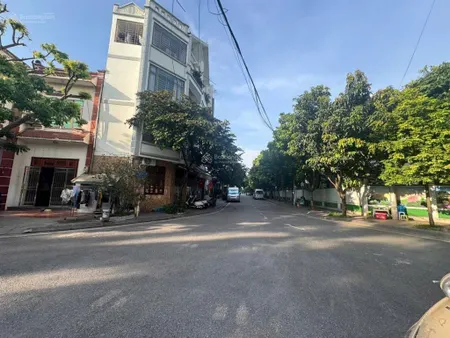 Phân lô phố đặng vũ hỷ lô góc đường 24m vỉa hè 5m 48m2 mt 5m 12 tỷ 0961 206 ***