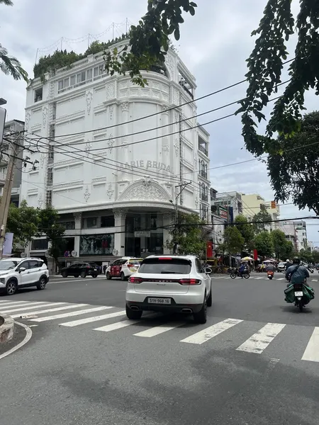 Bán nhà 9 TẦNG CĂN GÓC TÂN MỸ QUẬN 7