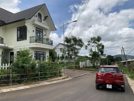 Đất nền biệt thự 2 mặt tiền kqh đường măng lin. dt 236m2, view thông đẹp, đường nhựa. giá 6.3 tỷ
