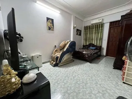 Cho thuê Nhà ngõ 1 phố Phúc Tân, phường Phúc Tân, Hoàn Kiếm. DT 47m x 3 tầng, giá 11tr