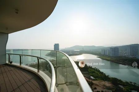Căn hộ 2n đập thông + view biển hồ mênh mông + đêm view city lung linh