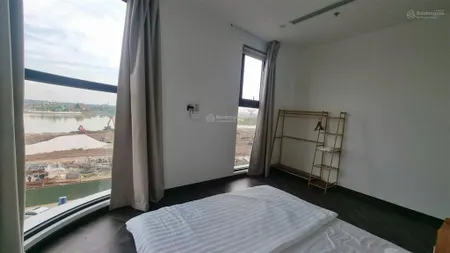 Bán căn 3pn / 100,7m2 full nội thất the beverly view trực diện công viên 36ha