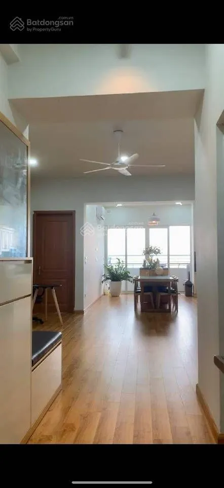 Bán chung cư c14 bộ công an bắc hà, tố hữu 135m2, 3 ngủ 3vs full đồ ở ngay, sổ lâu dài, nhỉnh 8 tỷ