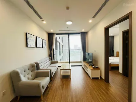 Bán gấp căn hộ 2 ngủ vinhomes skylake, tầng trung view trực diện hồ cực đẹp! e phương 0976 403 ***