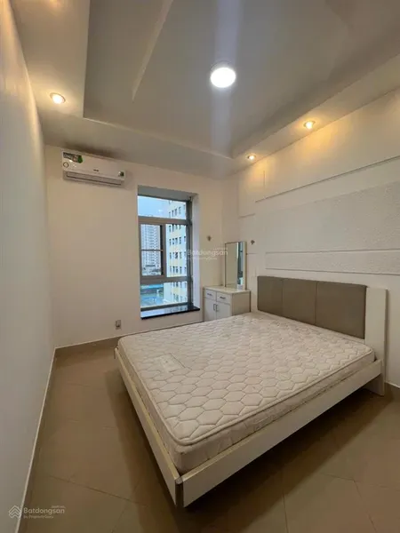 Bán nhanh căn hộ sky garden 2. dt 71m2 nhà đẹp đang thuê 12.5 triệu. lầu cao2pn1wc giá 4.5 tỷ