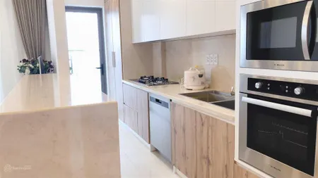 Cần bán gấp căn hộ chung cư melody. 70m2, 2pn, giá 3.5 tỷ 0933 033 *** thái