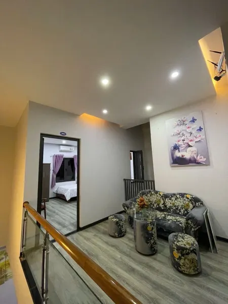 Khách Sạn 4 Tầng Chỉ hơn 7 Tỷ