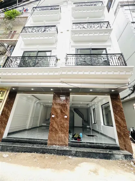 Bán nhà định công ô tô vào nhà, ngõ thông kinh doanh giá chỉ hơn 10t xíu
