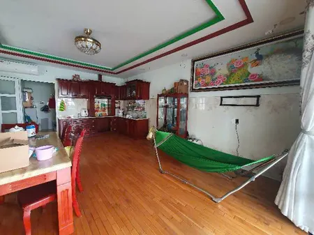 Kẹt tiền cần bán gấp nhà BTCT, mặt tiền Hồ Văn Tư, sổ hồng giá còn thương lượng