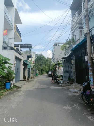 Nhà mới 1 trệt 1 lửng, 2PN – Sổ hồng hoàn công chuẩn – Giá 3,99 tỷ