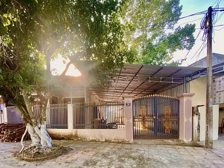 Bán đất kèm nhà
