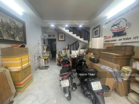 Bán nhà kdc an sương xe tải ngủ trong nhà, cách mặt tiền 20m giá 4.65 tỷ còn thương lượng