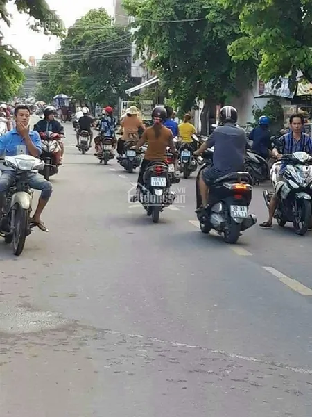 Bán nhà mặt tiền nguyễn thị đặng, dt 5x21m, hướng đông nam, giá 9.5 ty , 0919 147 ***
