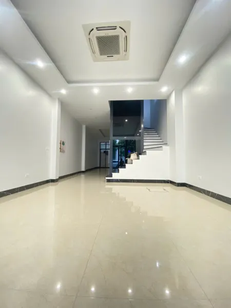 Cần cho thuê nhà Liền Kề khu Đô Thị Louis  110m x 5 tầng Thang máy
