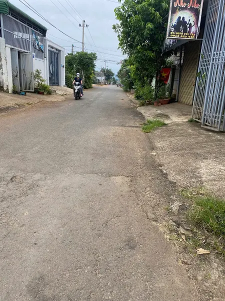 Bán Lô Đất 5x35m thổ cư, Ngay Ngã 3 Duy Hoà, dân cư đông đúc, tiện ích đầy đủ, bán 1tỷ300tr