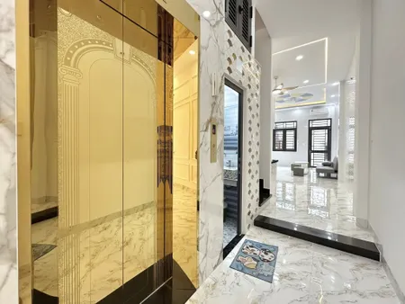 TÒA BUILDING 9T - OTO TRÁNH ĐỖ - GẦN PHỐ - LÔ GÓC - NỞ HẬU - T/ MÁY - DÒNG T.IỀN GẦN 1 TỶ/NĂM