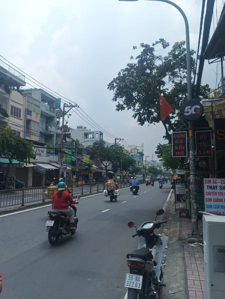 NHÀ GÓC 2 MẶT TIỀN TUỆ TĨNH – PHƯỜNG BÌNH THỚI Q11 CŨ– 4.8m x 19m – NHÀ CẤP 4 – THUÊ 25TR/THÁNG – GIÁ 11.9 TỶ BỚT LỘC