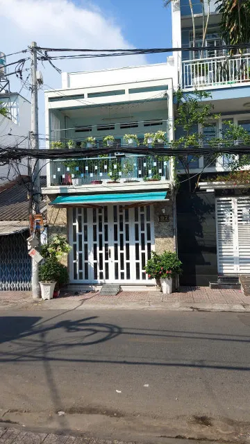 Chính chủ, cho thuê mặt tiền 97 Phong phú Phường 11 Quận 8 (kế Quận 5), 70m2 x 2 tầng, 17 triệu