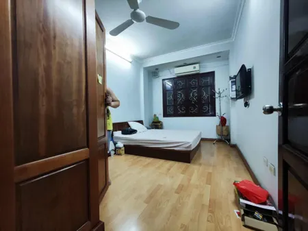 CHO THUÊ NHÀ NGUYÊN CĂN ĐƯỜNG NGUYỄN TRI PHƯƠNG, BA ĐÌNH, SẴN NỘI THẤT, 10M RA MẶT PHỐ