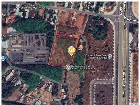 Bán đất 5688m² ngang 145m giá 16 tỷ Phường Chánh Phú Hòa