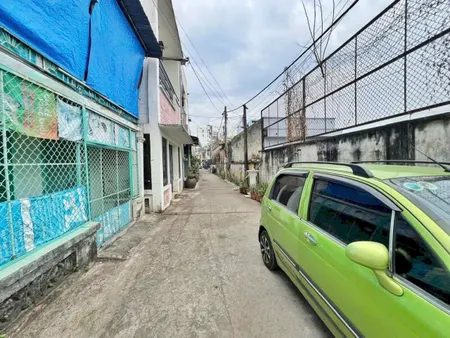 CẦN BÁN CĂN PHƯỜNG HÒA BÌNH CŨ NAY THUỘC PHƯỜNG TRẤN BIÊN. Sát Bờ Kè