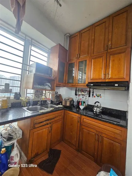 Bán căn chung cư n2e thnc hoàng minh giám, cầu giấy 65m2 2ngủ sổ đỏ xịn, nhỉnh 4 tỷ có thương lượng