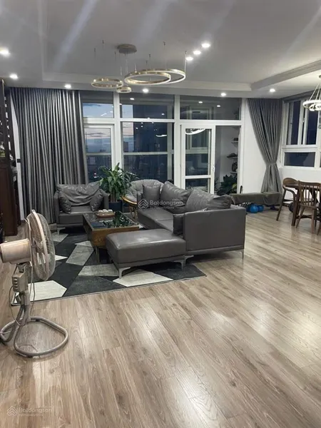 Chính chủ bán cc mulberry lane, 8.6 tỷ, 120m2, 3pn, 2wc, nội thất cơ bản. sẵn sổ. l/h 0971 464 ***