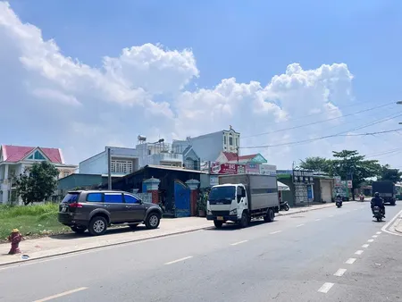 Bán Nhà đất Mt đường Nguyễn Duy Trinh, Long Trường Q9. Dt: 16x30 Nở Hậu Cn 590m2, 2 Tầng Giá 24 Tỷ