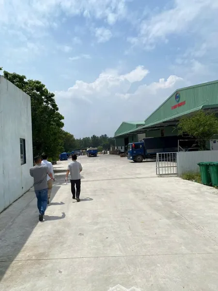 Cần Bán 5ha đất Skc Và Nhà Xưởng, đất Quốc Tân Uyên. Giá Rẻ Chỉ 2,4tr/m2