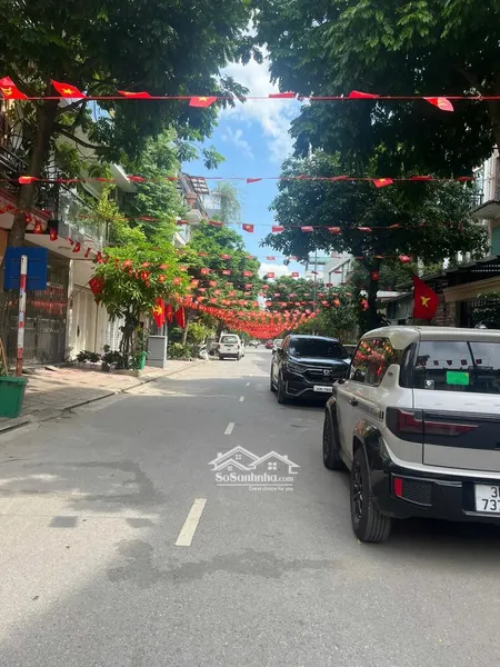 Cực đẹp Hiếm Nhà Liền Kề Tổng Cục V, Công Viên, ô Tô Tránh Nội Thất. 60m2, Giá Tốt Nhất 17,5 Tỷ.