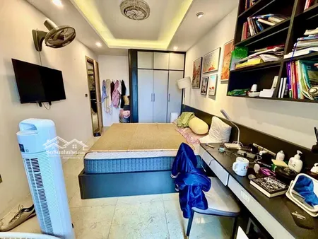 - Bán Căn Hộ Chung Cư Cao Cấp Việt đức Complex, Siêu đẹp, 92.7m2, 8.25 Tỷ