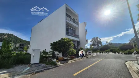 Bán Lô đất Mặt Tiền đường 13m Kdt Nam Vĩnh Hải Nha Trang Chỉ 30tr/m2