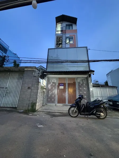 Căn Hộ Dịch Vụ Hoàng Diệu 2, Linh Trung 20 Phòng Doanh Thu 90tr/tháng Giá: 15,5 Tỷ