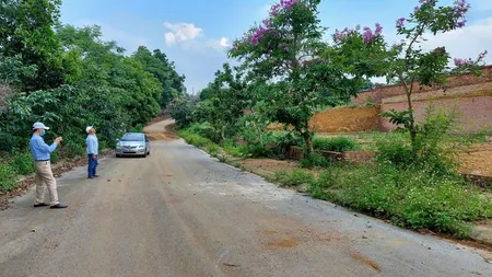 Bán đất Hòa Lạc Tái định Cư Vai Réo Dt 300m2 Hơn 20mt Thấp Hơn 3 Giá