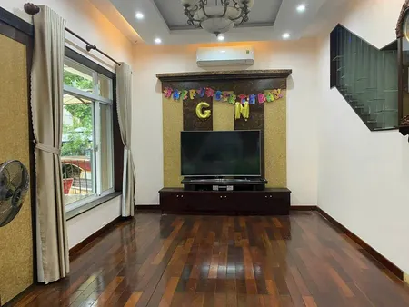 Cho Thuê Biệt Thự - Khu Cảnh đồi - Phú Mỹ Hưng, Sát Trường Học Ssis