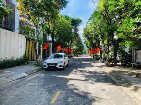 Bán nhà 2 tầng MT đường 5m5 Mỹ An 1, Đà Nẵng, gần cầu Trần Thị Lý
