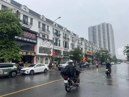 Cc Gửi Bán Nhà 4 Tầng Dt 100m Mặt Phố Thành Trung Trâu Quỳ Giáp Hvnn Kinh Doanh Dòng Tiền Rất Tốt