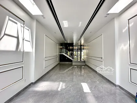 Mặt đường Quận Lê Chân Diện Tích Siêu Khủng 135m X 5 Tầng Thang Máy, Kinh Doanh Quá đẹp