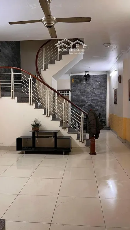Bán Nhà Nguyễn Chánh, 42m2x4 Tầng, Ngõ Thông, ôtô Gần. 9.1 Tỷ