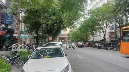 Bán Tòa Nhà Văn Phòng Lý Thường Kiệt Trung Tâm Hà Nội, Giá: 2.200 Tỷ