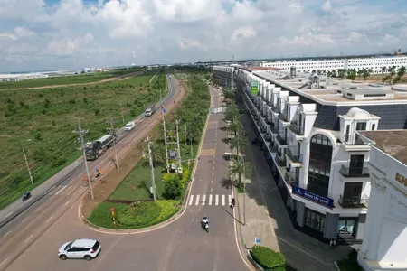 Bán Lô Góc Nội Bộ - 2 Mặt Tiền đối Diện Công Viên. Ngay Kđt Stc Long Thành, 135m2 . Giá 3tỷ 340 .