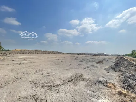 Bán 70.000m2 đất Skc Long An, đất đã San Lấp, đóng Tiền Một Lần đến 2068 - Giá Cực Tốt 1,1tr/m2