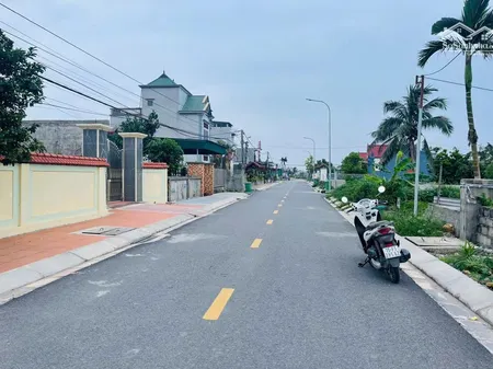 Siêu Phẩm Trục đg Nhựa 9m Mới Làm Nhìn Ra Cảng Nam đồ Sơn . Ko Quy Hoạch Giá Rẻ Nhất Tuyến đg ..