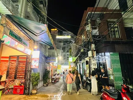 Căn Góc Hiếm Ngay Phố đi Bộ Chợ đêm Nha Trang Kinh Doanh Sầm Uất 14,8 Tỷ