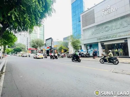 Cơ Hội Hiếm Mua Lô đất Vàng Quận 3 đường Hai Bà Trưng, Góc 2 Mặt Tiền Giá Bán Ngộp Bank Nặng
