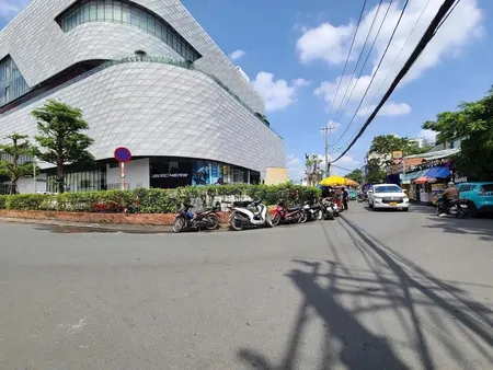 Bán Gấp Nhà 3 Lầu Mặt Tiền đường Rộng Ngay Tttm Gigamall Phạm Văn đồng Giao đường Số 20